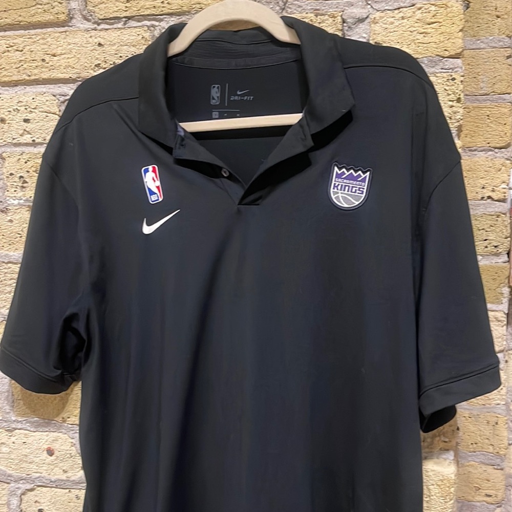 Nike NBA Basketball Sacramento Kings DriFit Polo w/ Neck Ventilation - Like New